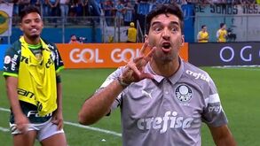 Abel Ferreira perde as estribeiras em derrota do Palmeiras e sai do campo a dizer que foi roubado