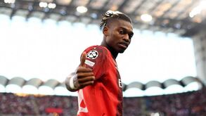Stefano Pioli: «Rafael Leão está a fazer tudo para se transformar num campeão»