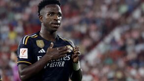 Vinícius pode reaparecer no dérbi