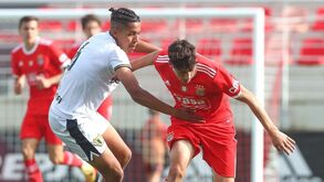 Filho de Paulo Assunção assina por três anos com o Sporting