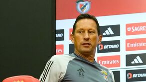 Roger Schmidt explica decisões