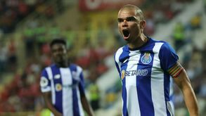Pepe dá esperança para a Luz