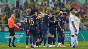 Al Nassr sem Ronaldo goleia e segue em frente na Taça do Rei da Arábia Saudita