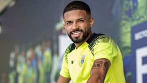 Vitinho de volta aos convocados do Arouca 11 meses depois