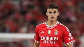 António Silva rende Morato frente ao FC Porto