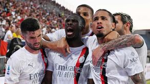 Cagliari-Milan, 1-3: rossoneri mostram fibra de candidato