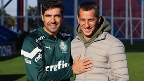Um reencontro com muito... Sporting: Romagnoli visitou Abel em Buenos Aires