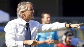 Federação italiana avalia pedido de indemnização a Roberto Mancini