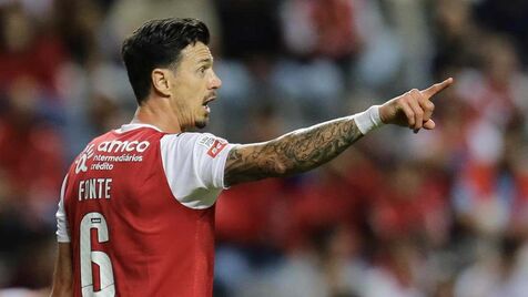 José Fonte considera o empate justo: «Quando não se pode ganhar, não se  perde» - Sp. Braga - Jornal Record