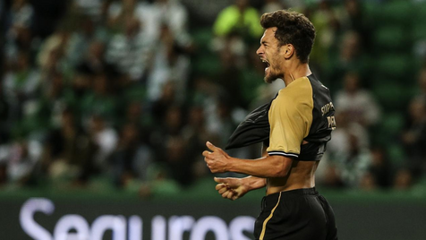 Adeptos do Sporting poderão licitar as camisolas dos jogadores