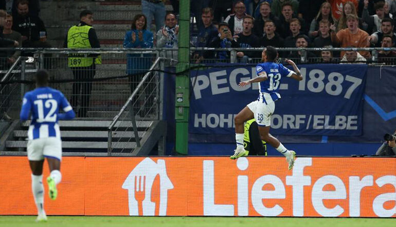 Galeno gosta de jogar frente ao Shakhtar. FC Porto vence e está