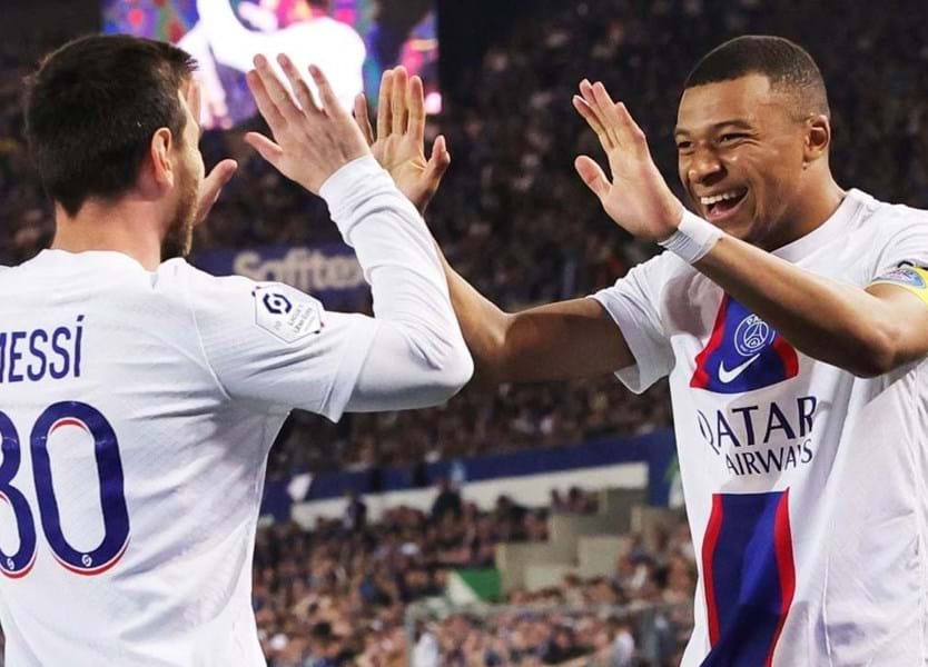 CRISTIANO RONALDO AFOGADO EM MILHÕES: EX SPORTING DEIXA MBAPPÉ E MESSI A  COMER PÓ