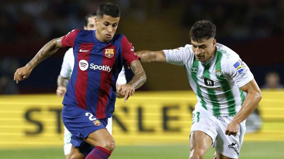 Cancelo vai desenhar o símbolo do Barcelona no cabelo: «Vai ser campeão e limpar outra vez a Champions»