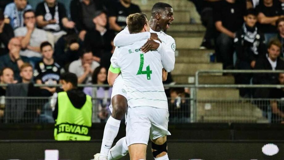 Sporting vira nos últimos minutos e vence Sturm Graz na Áustria