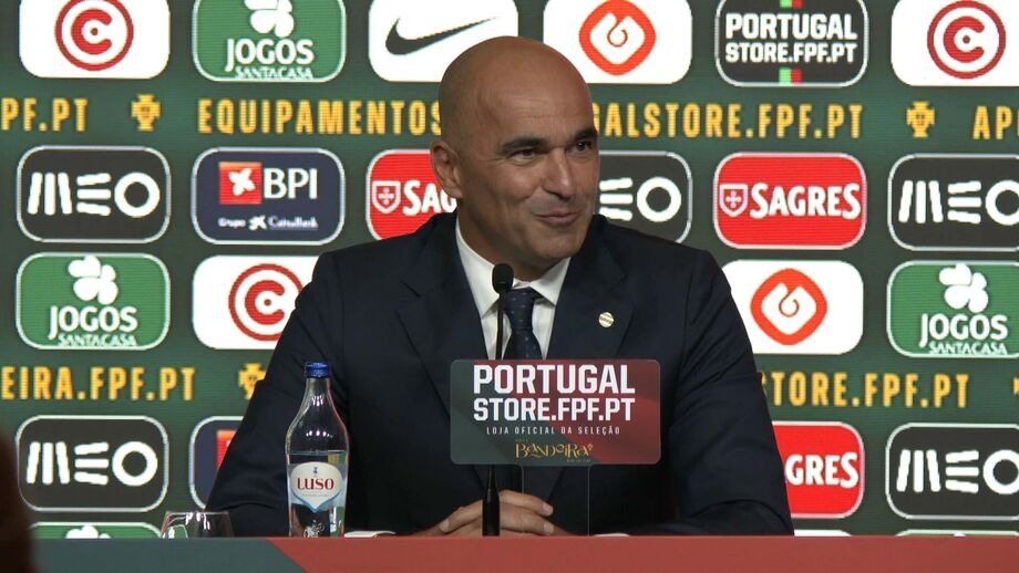 Selecionador assistiu ao duelo dos canarinhos com o Estrela da Amadora