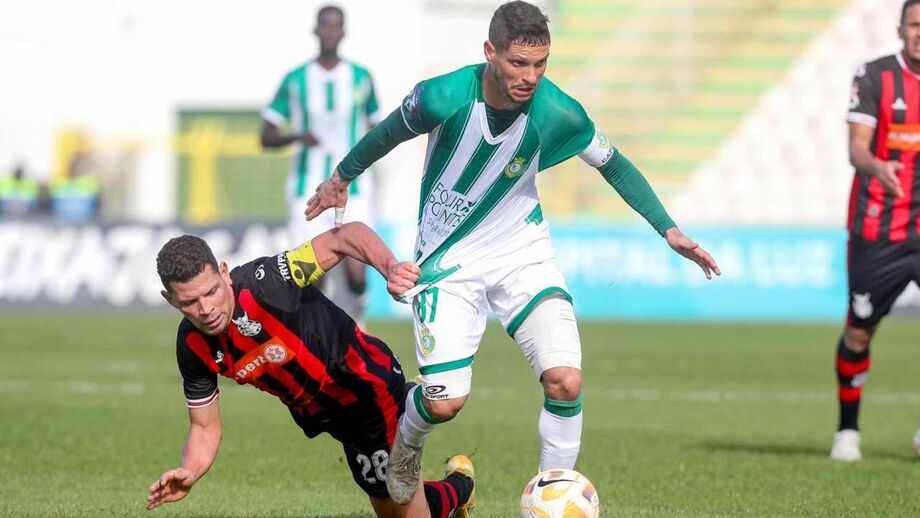 Avançado do V. Setúbal abordou boa relação com o internacional português 