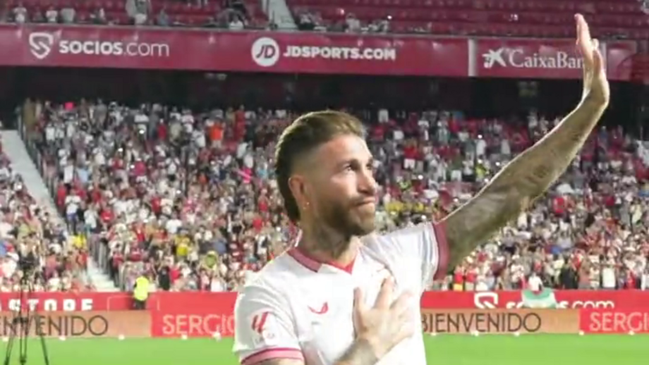 Central espanhol de 37 anos regressa ao clube 18 anos depois