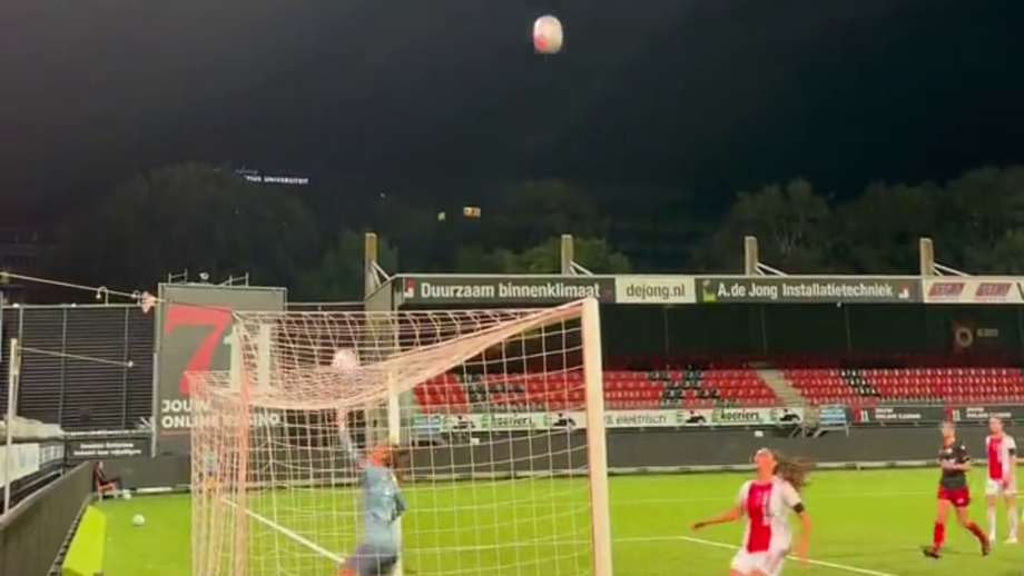 Aconteceu no Excelsior-Ajax, a contar para a 2.ª ronda da Liga holandesa de futebol feminino