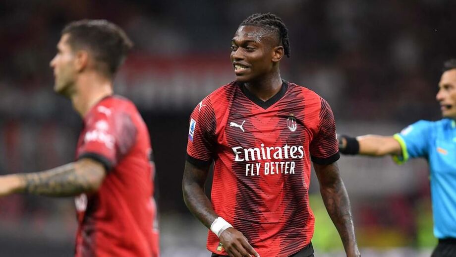 Rafael Leão é a principal figura do Milan 