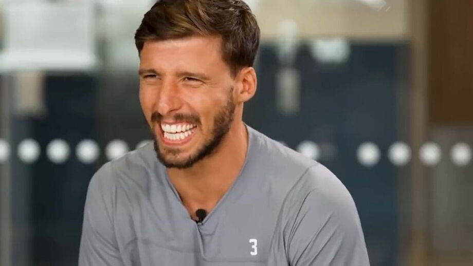 Dupla do Manchester City respondeu a desafios da Sky Sports