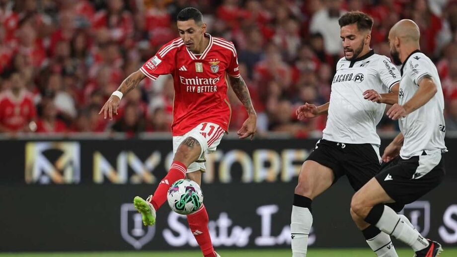 A crónica do Benfica-V. Guimarães, 4-0: um passeio com a parte de fora do pé