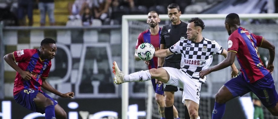 A crónica do Boavista-Chaves, 4-1: Líder tinha pressa de voltar ao topo