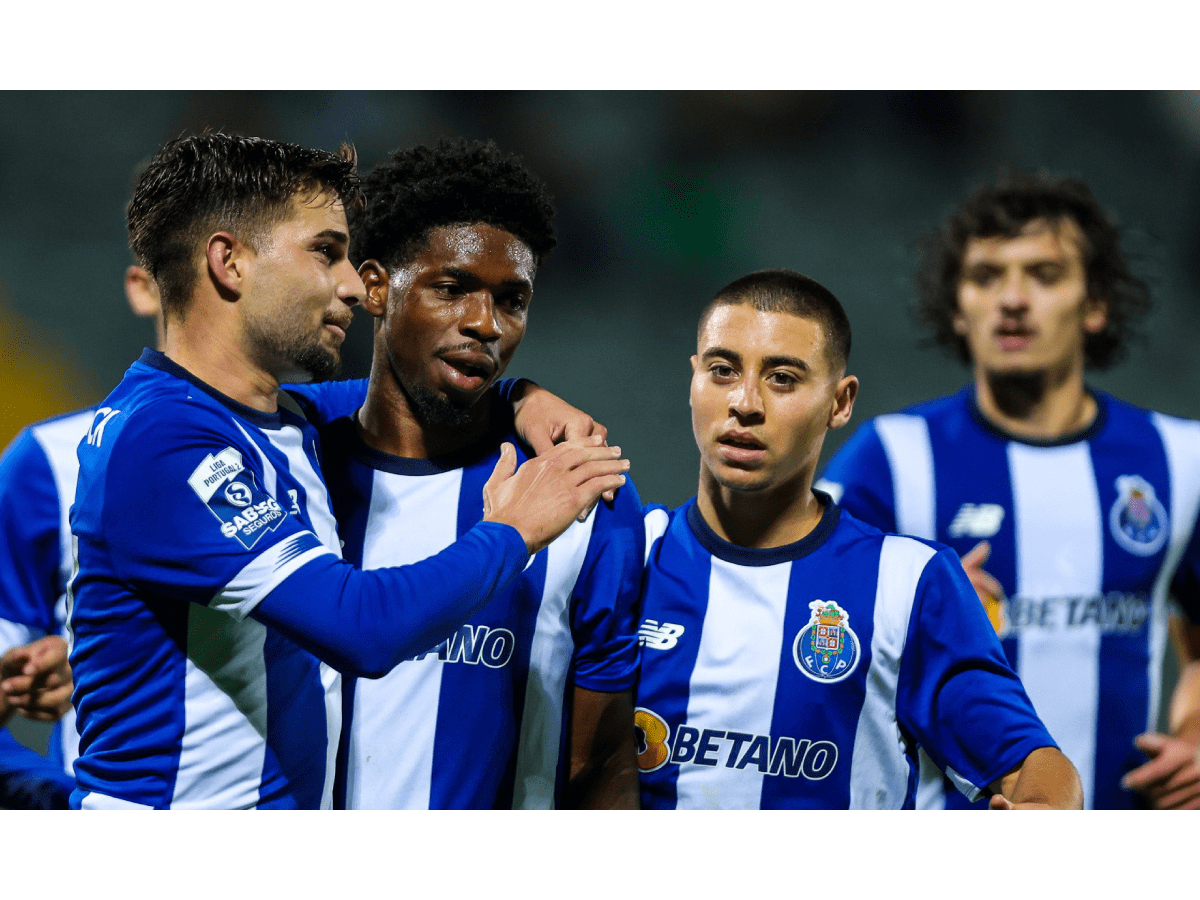 Wendel Silva marca golaço de bicicleta no FC Porto B-Torreense - FC Porto B  - Jornal Record