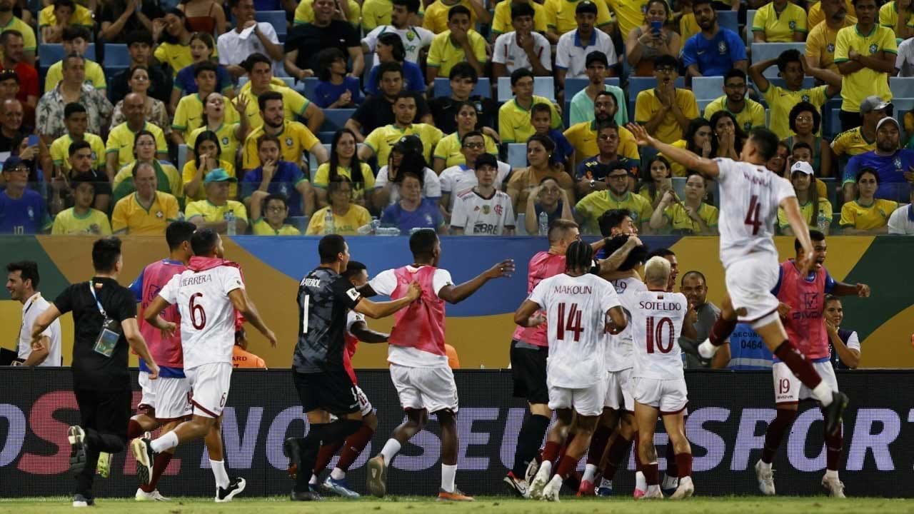 Brasil empata com a Venezuela e deixa a liderança das Eliminatórias