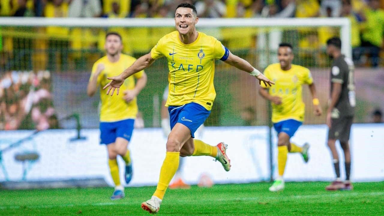 Com mosaico para Cristiano Ronaldo, Al-Nassr vence o Damac pelo