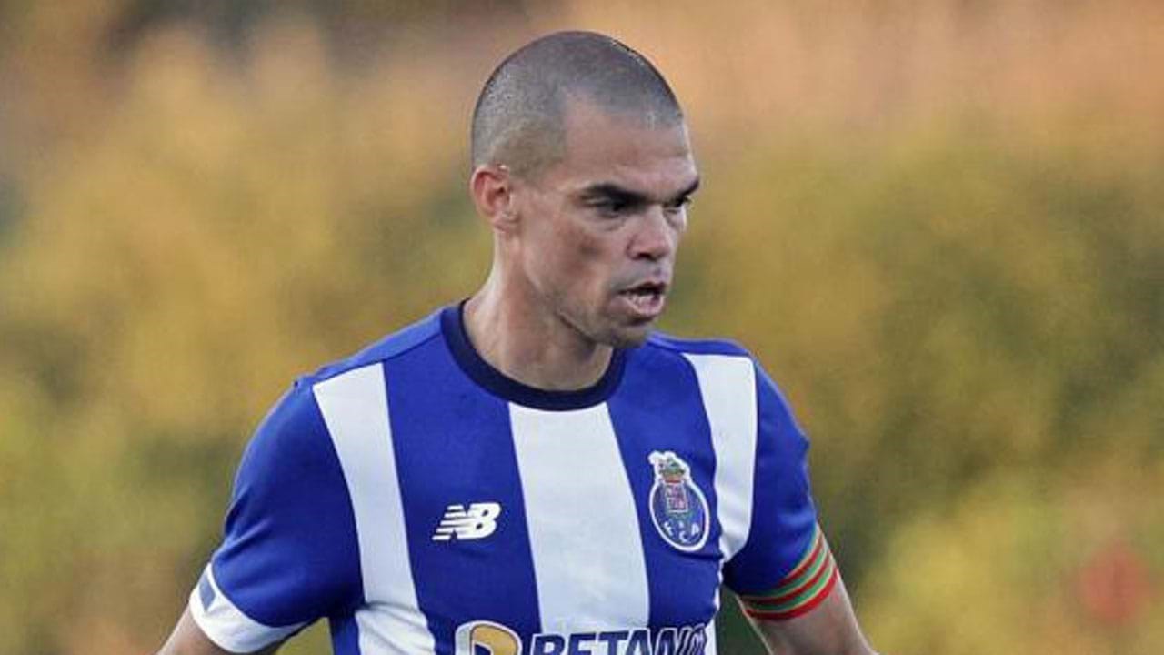 FC Porto-Antuérpia lá fora: Pepe decisivo, essencial alcançado