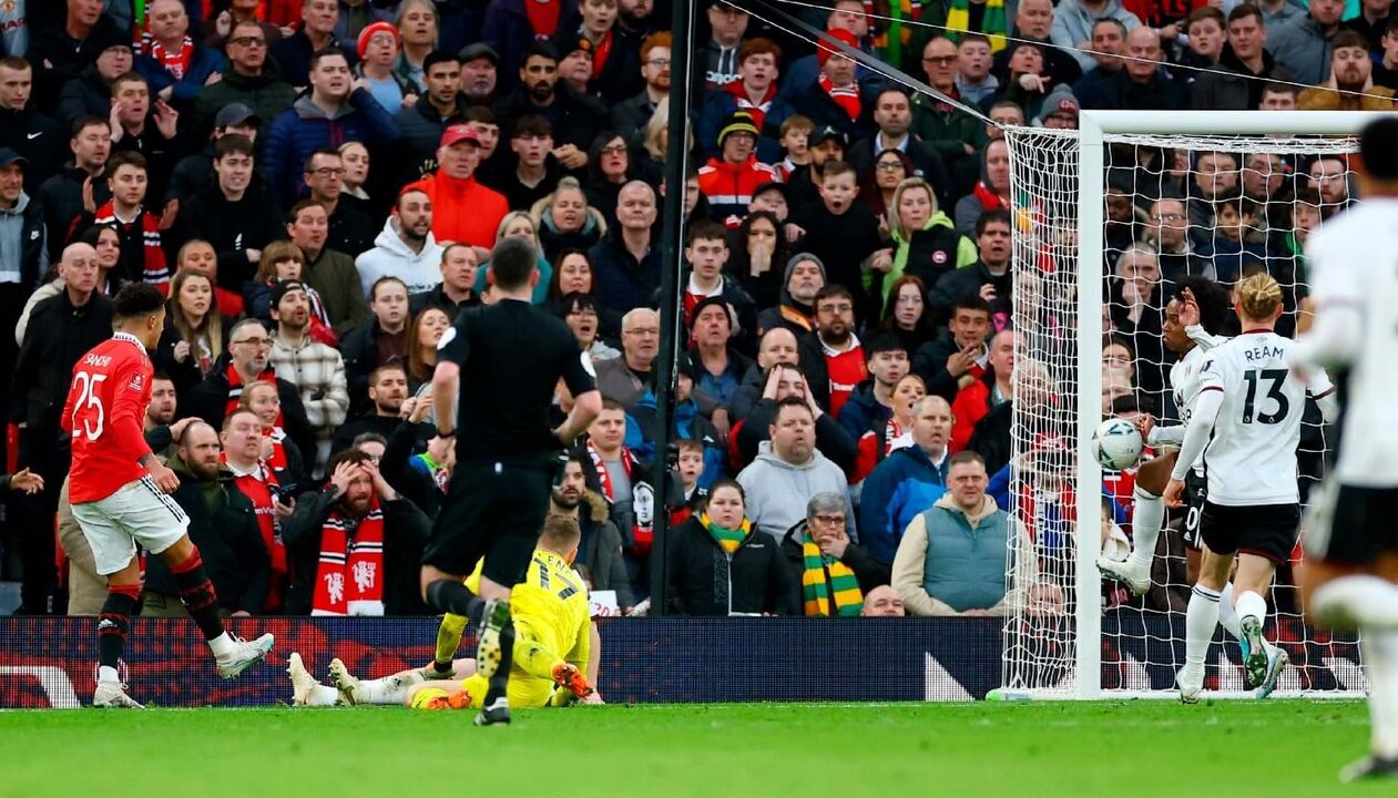 Jadon Sancho passou de estrela a quase dispensado em Old Trafford