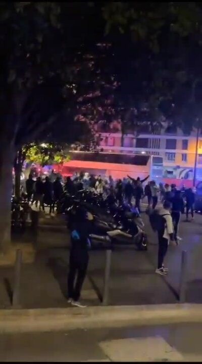 França. Autocarro da equipa do Lyon foi atacado antes de um jogo