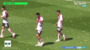 River Plate marcou e Enzo Pérez mandou um beijinho para... Marcos Rojo