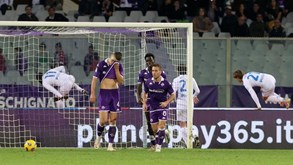 Fiorentina perde na receção ao aflito Empoli e falha assalto ao pódio da Liga italiana