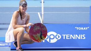 Veronika Kudermetova conquista torneio de Tóquio