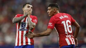 Atlético Madrid vence Cádiz com reviravolta e bis de Ángel Correa