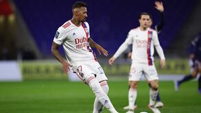 Boateng treina com o Bayern