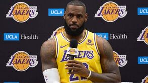 Lebron James, Durant e Curry pretendem representar os EUA nos Jogos Olímpicos de 2024