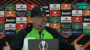 Klopp: «Jota viu dois cartões amarelos sem tocar num único jogador. É algo sem precedentes»