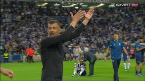 Sérgio Conceição deu 'puxão de orelhas' a Fábio Cardoso após o FC Porto-Barcelona