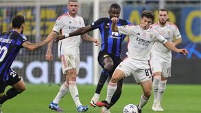 João Neves espiado: Juventus está em cima do jovem médio do Benfica