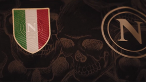 Macabro: Nápoles apresenta equipamento especial de Halloween num cenário cheio... de caveiras