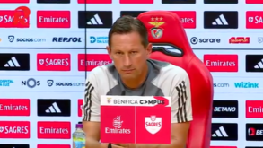 Schmidt sem 'regra de ouro' para o onze: «Se os jogadores não estão no seu melhor há que mudar»