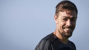 Coates celebra 33.º aniversário e recebe mensagens especiais: «Parabéns capitas! Sempre juntos!»