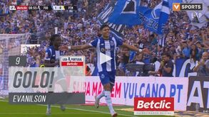 O golo de Evanilson que abriu o marcador no FC Porto-Portimonense