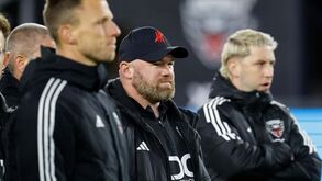 Rooney a caminho do Birmingham com John O'Shea e Ashley Cole