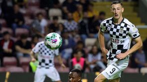 Bozenik a postos: Avançado do Boavista quer surpreender seleção portuguesa