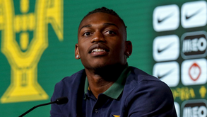 Rafael Leão: «Braçadeira de capitão da Seleção? Seria um motivo de muito orgulho para mim»