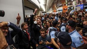 Râguebi: Tremenda festa no aeroporto para receber a Seleção 