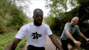 Iñaki Williams recorda travessia dos pais no deserto: «Beberam a própria urina»